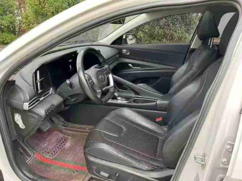 宿迁21年现代伊兰特4