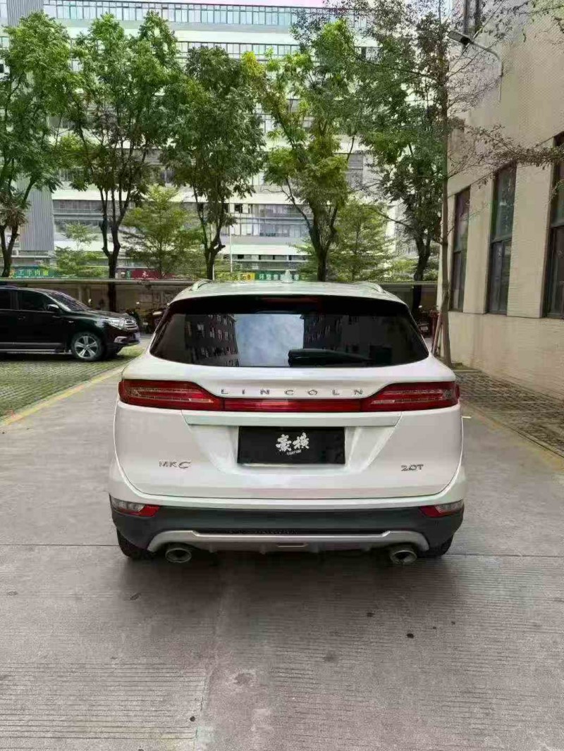 珠海17年林肯MKC6