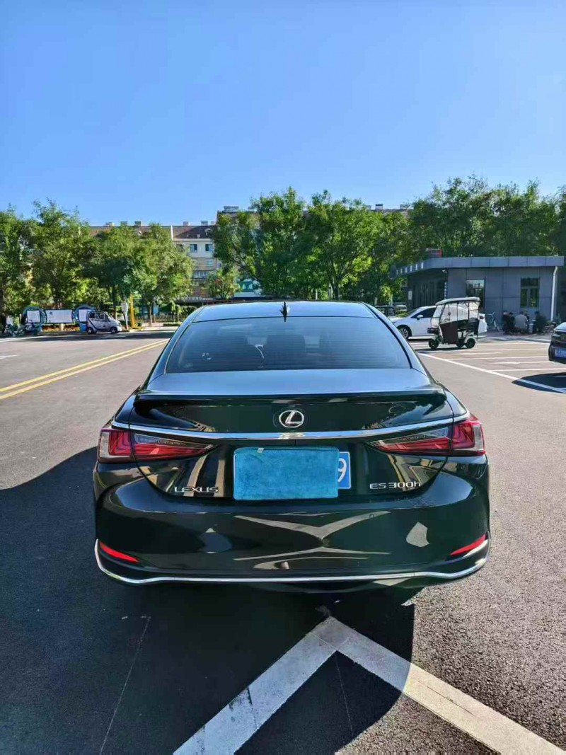 沧州24年雷克萨斯ES8