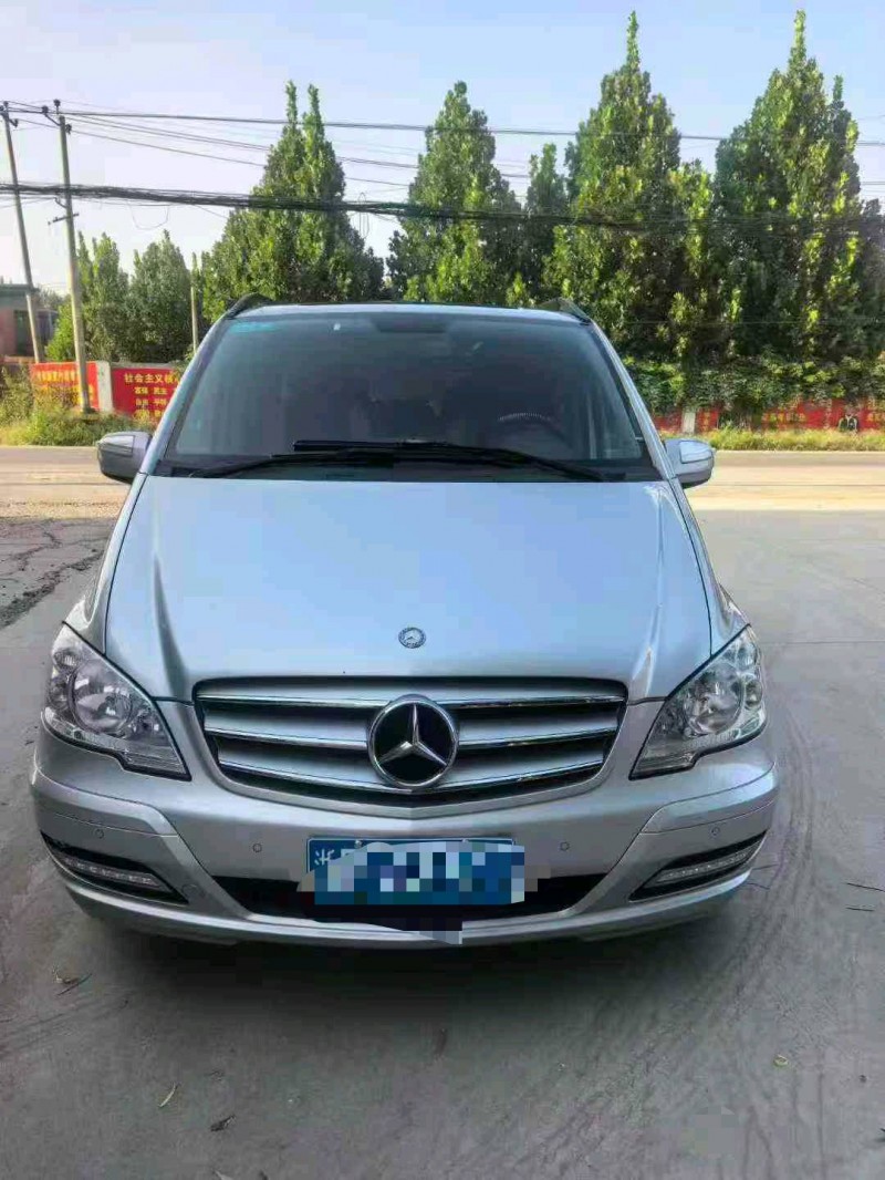 保定14年奔驰威霆1