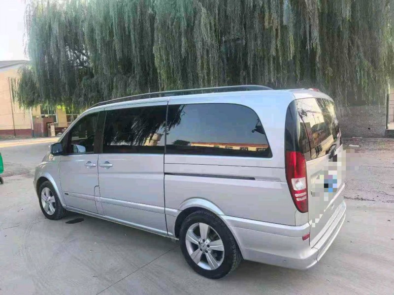 保定14年奔驰威霆4