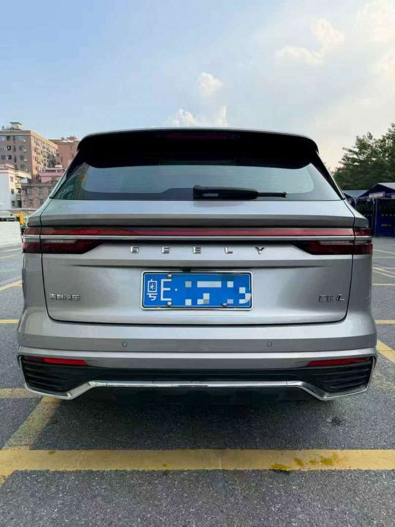 广州21年吉利星越9