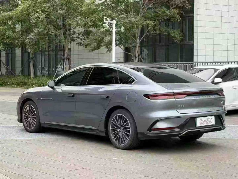 佛山22年比亚迪汉7