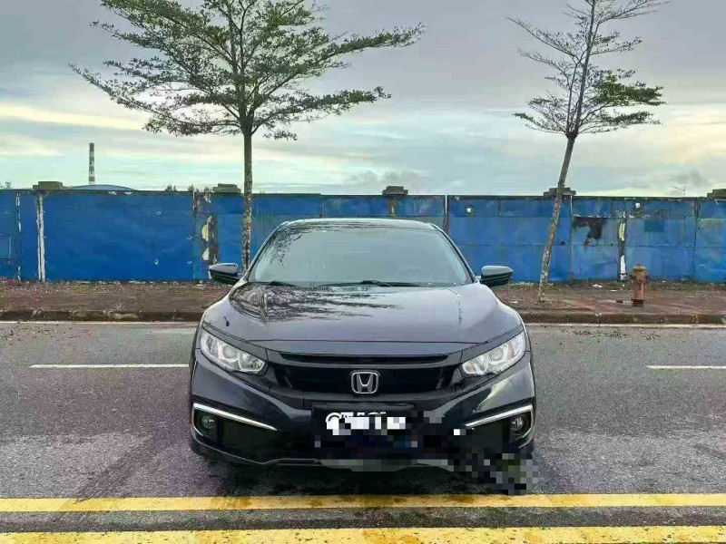 珠海19年本田思域1