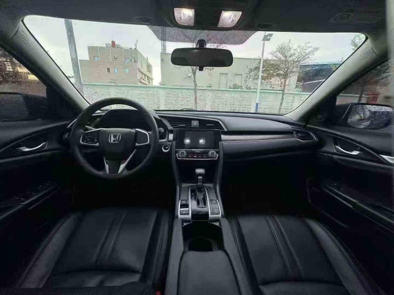 珠海19年本田思域6