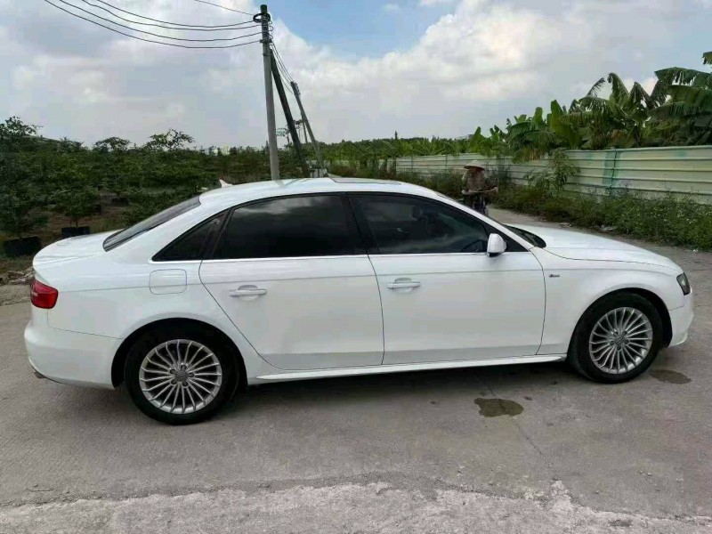 中山13年奥迪A4L3