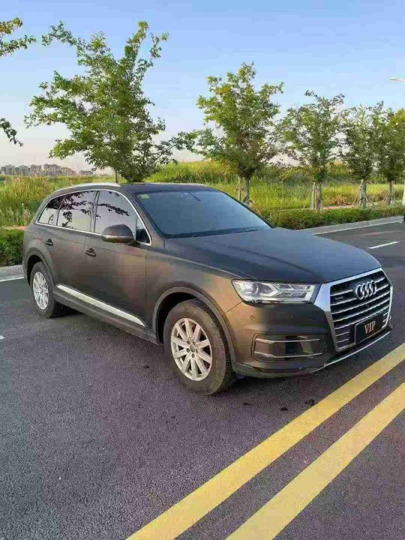 宿迁19年奥迪Q73