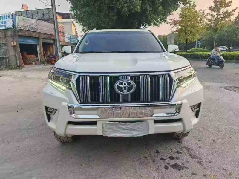 桂林20年丰田普拉多1