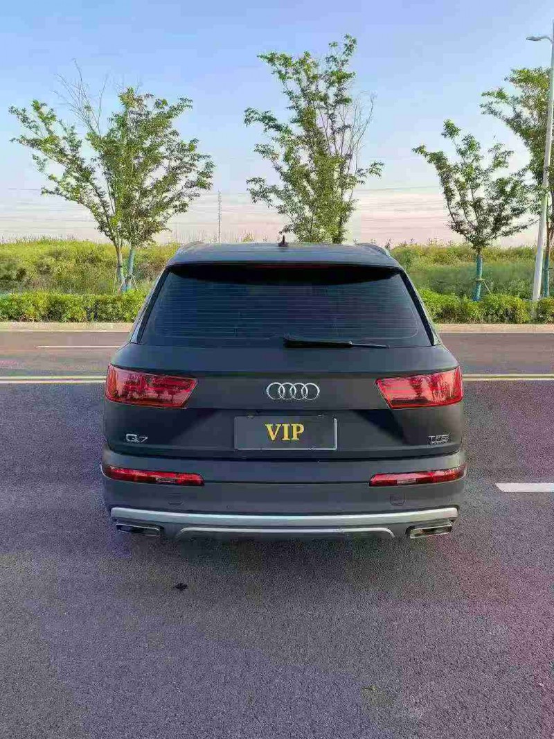 宿迁19年奥迪Q79