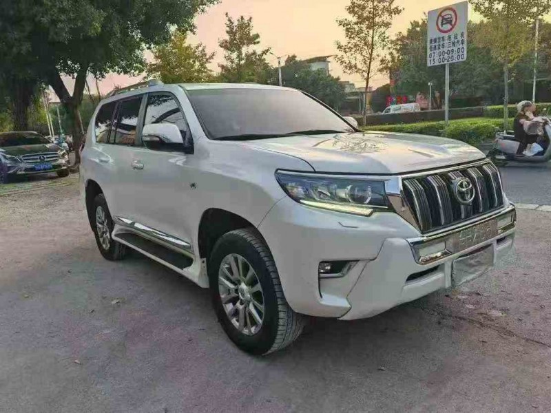 桂林20年丰田普拉多3