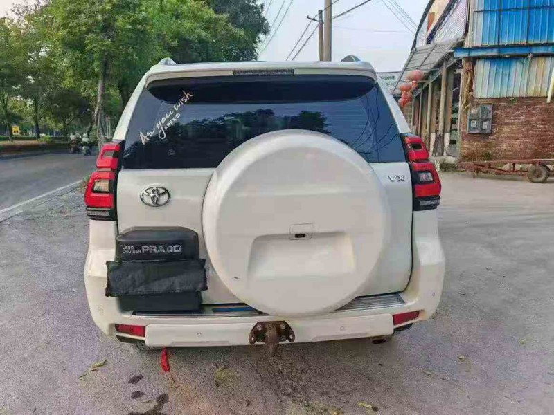 桂林20年丰田普拉多9