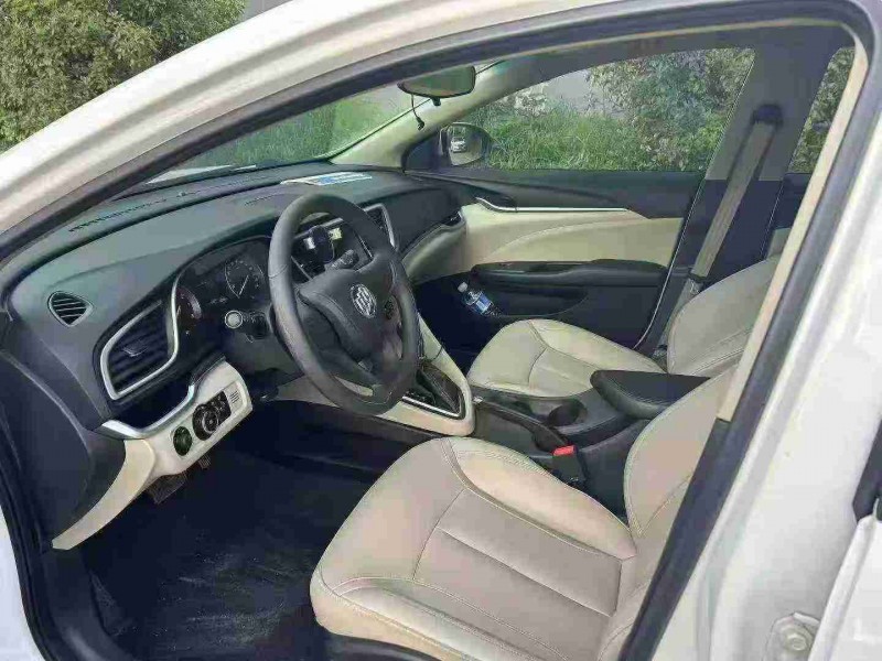 宿迁20年别克英朗4