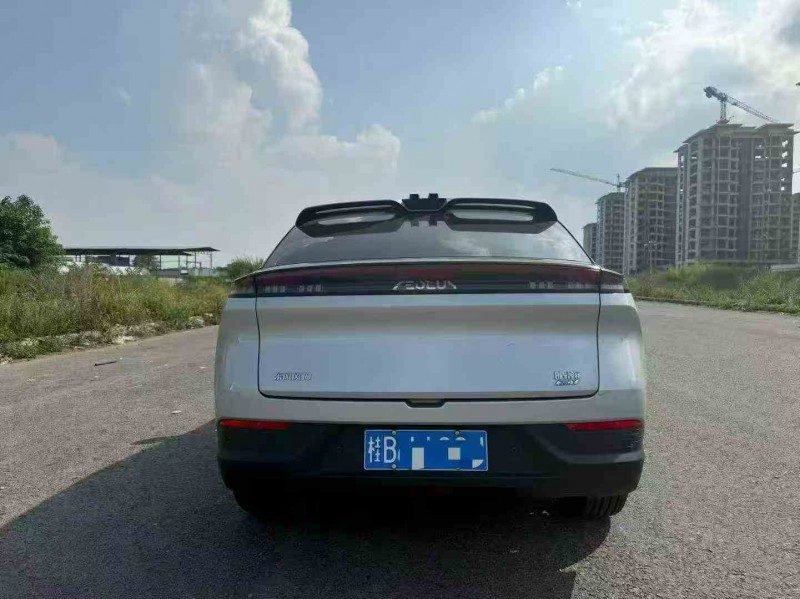 钦州25年东风风神8