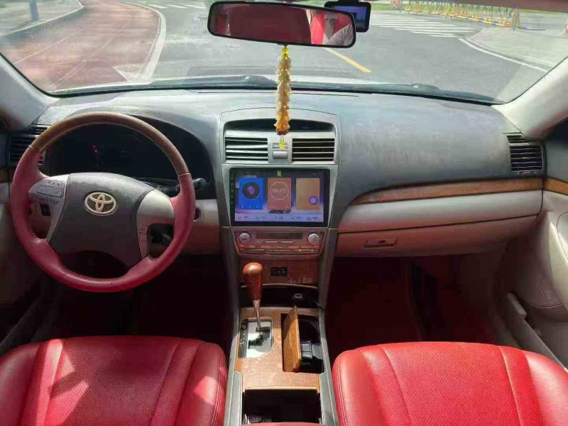 桂林11年丰田凯美瑞5