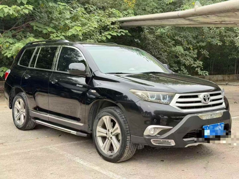 沧州15年丰田汉兰达2