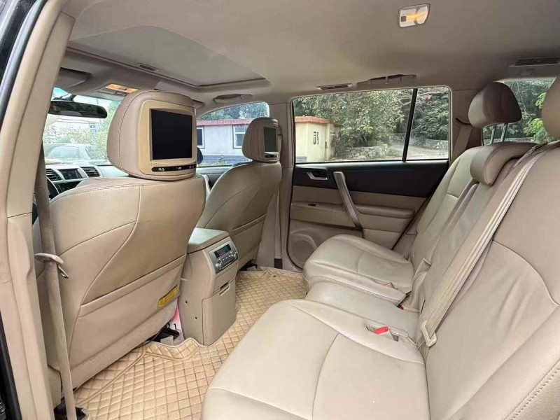 沧州15年丰田汉兰达5