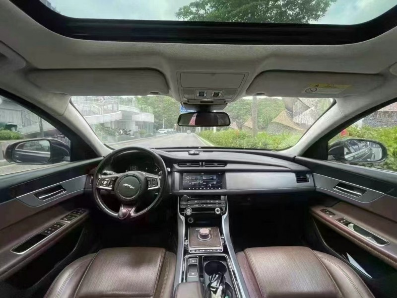 深圳17年捷豹XFL4