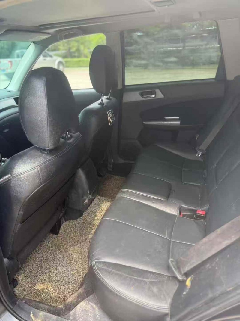 梧州12年斯巴鲁森林人4