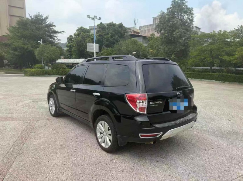 梧州12年斯巴鲁森林人7