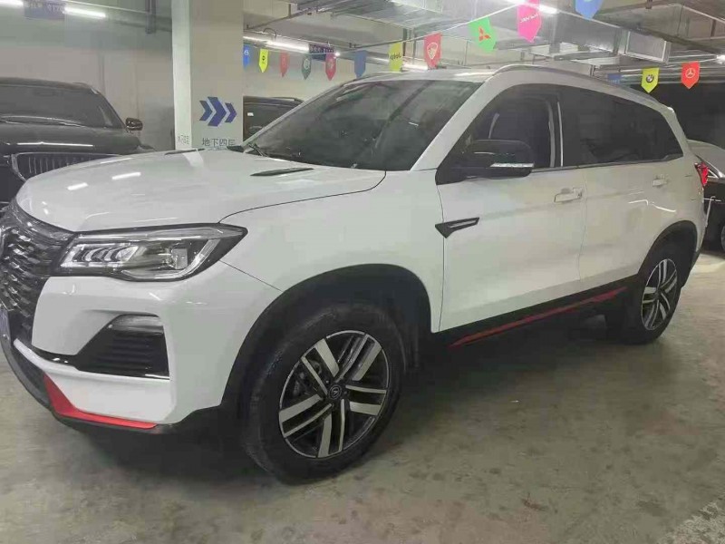 成都23年长安汽车CS753