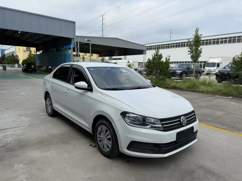 焦作19年大众桑塔纳2