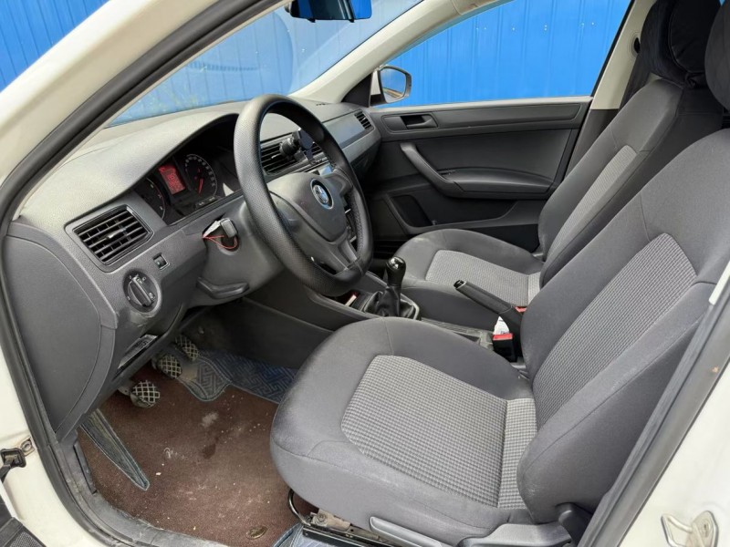 焦作19年大众桑塔纳4