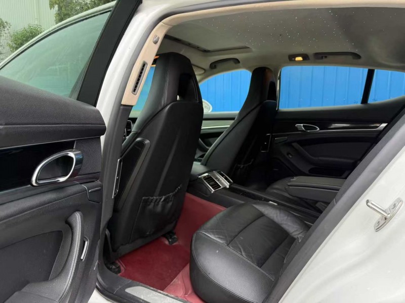 焦作12年保时捷帕拉梅拉4