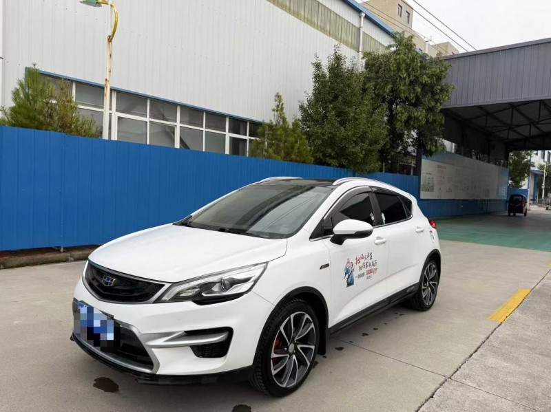 焦作17年吉利帝豪3