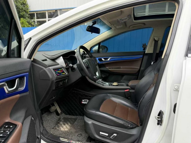 焦作17年吉利帝豪6