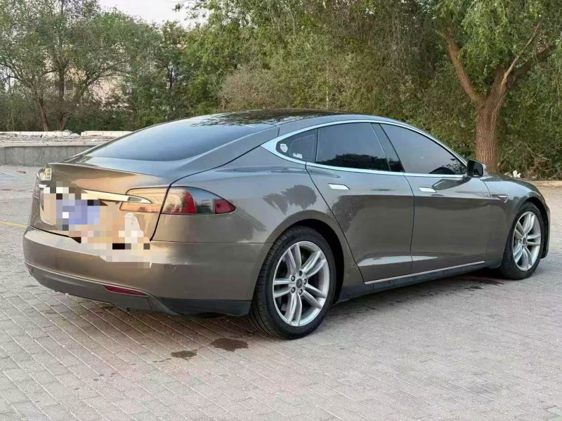 沧州16年特斯拉MODEL S7