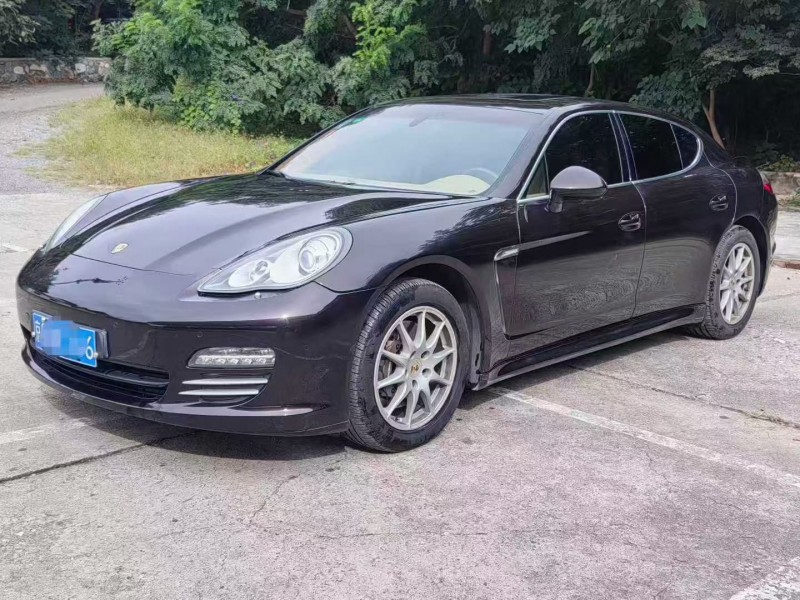 沧州12年保时捷帕拉梅拉2