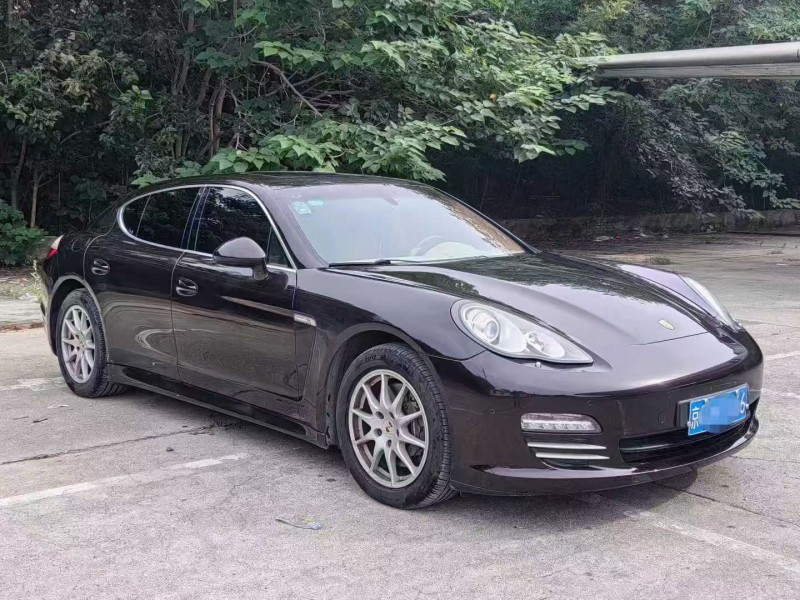 沧州12年保时捷帕拉梅拉3