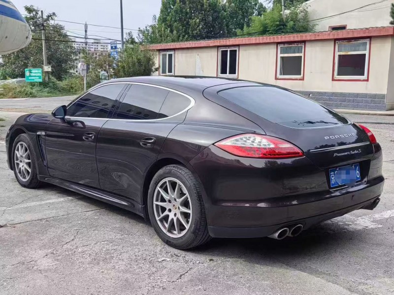 沧州12年保时捷帕拉梅拉7