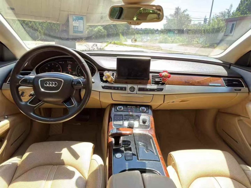 沧州12年奥迪A8L6