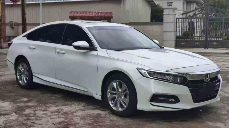 深圳21年本田雅阁2