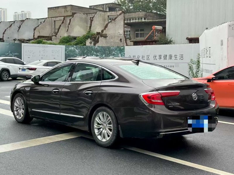 郑州16年别克君越6