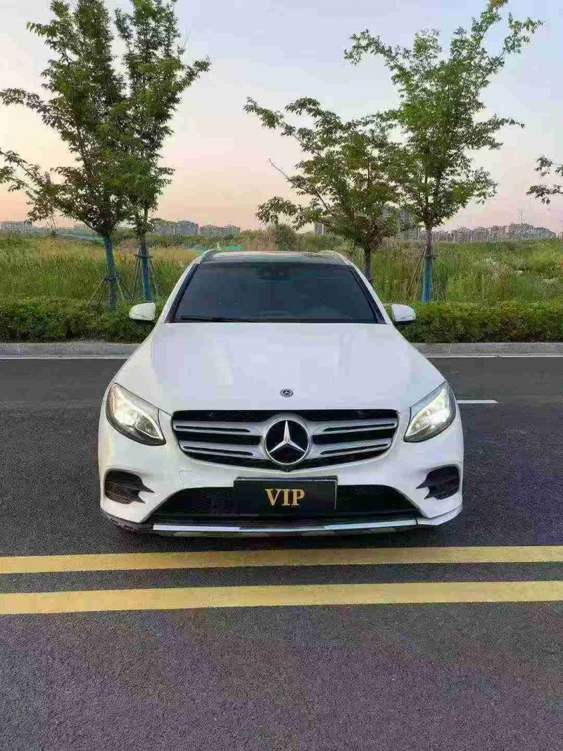 宿迁17年奔驰GLC1