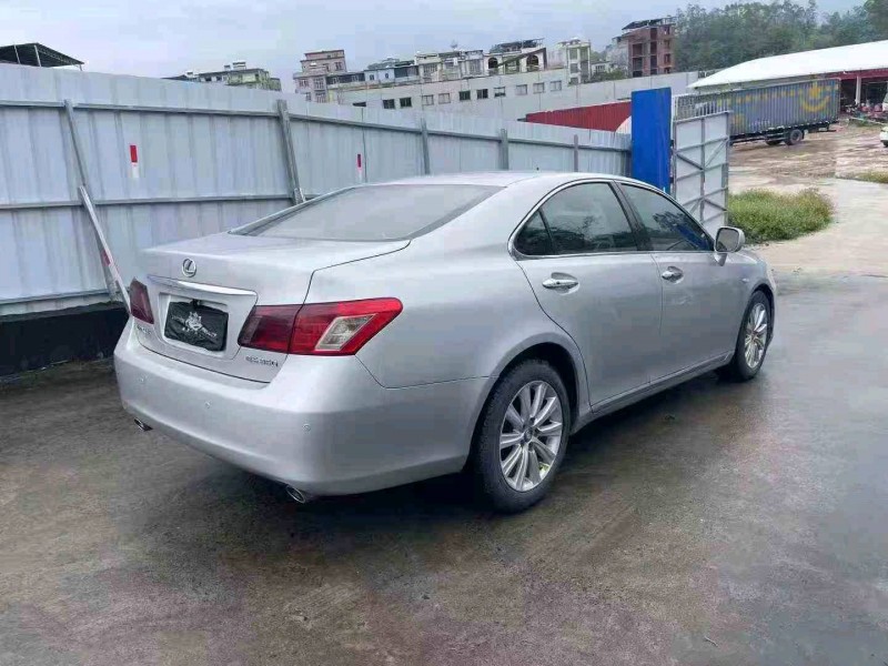 贵港12年雷克萨斯ES9