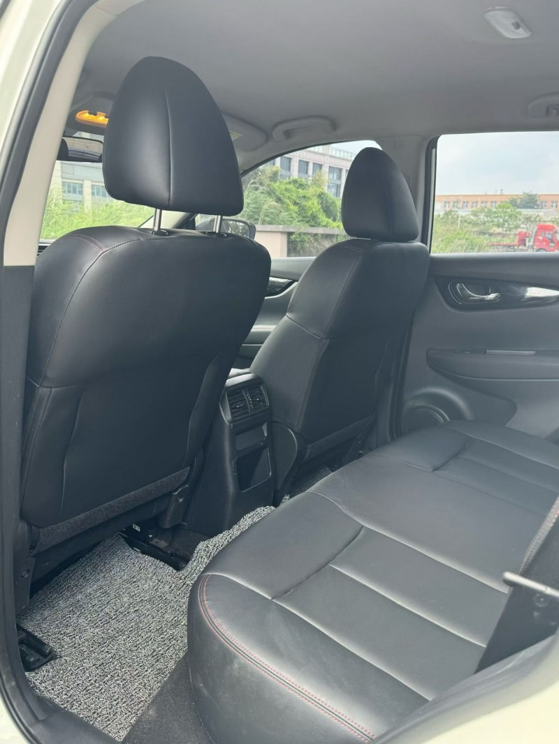 厦门24年日产逍客4