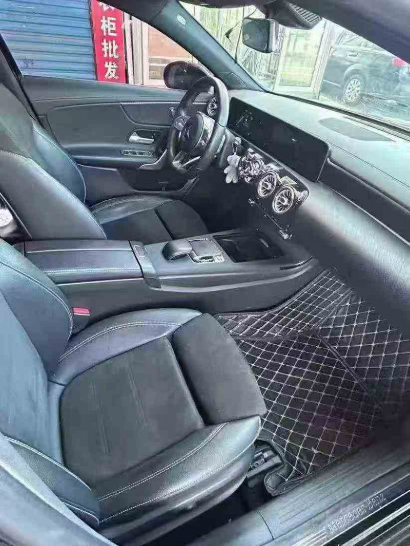 防城港19年奔驰A9