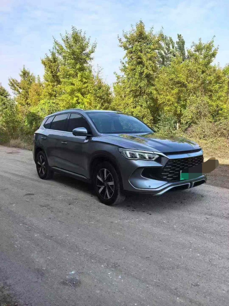 保定23年比亚迪宋2