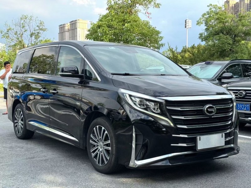 厦门22年传祺M82