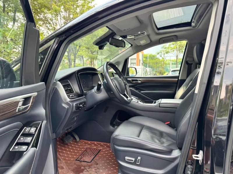 厦门22年传祺M86