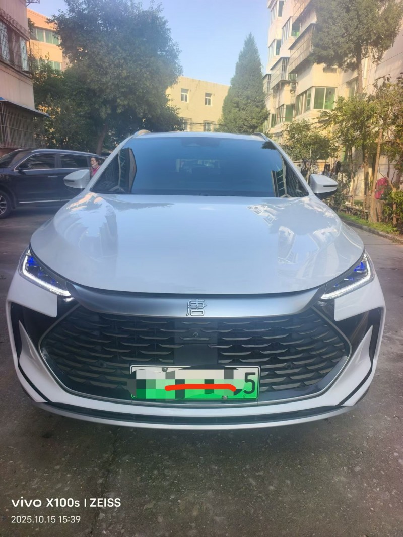 西安23年比亚迪唐1