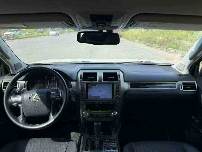 防城港15年雷克萨斯GX6