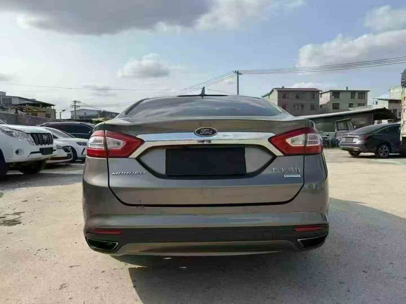 防城港16年福特蒙迪欧9