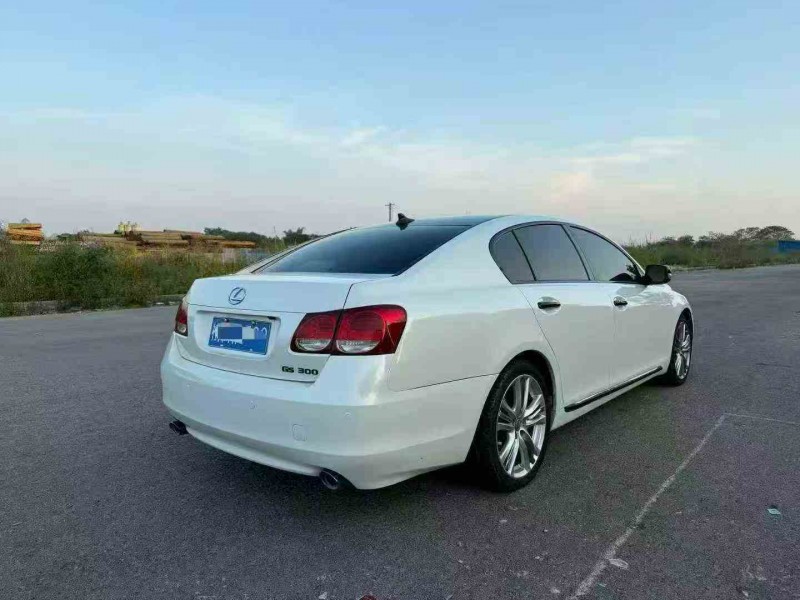 北海11年雷克萨斯GS7