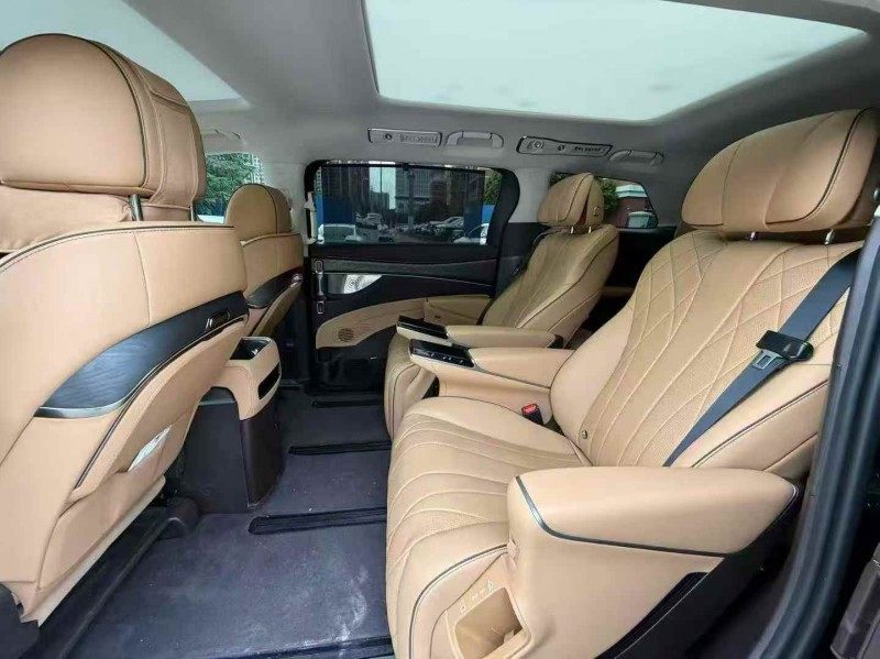 梧州24年腾势D95