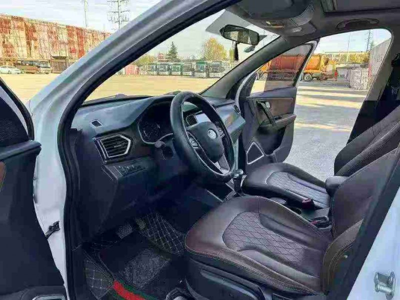 宿迁18年一汽森雅4