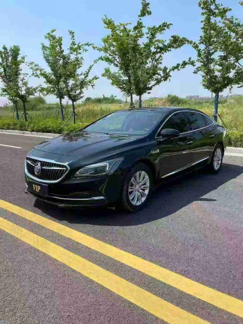 宿迁18年别克君越2